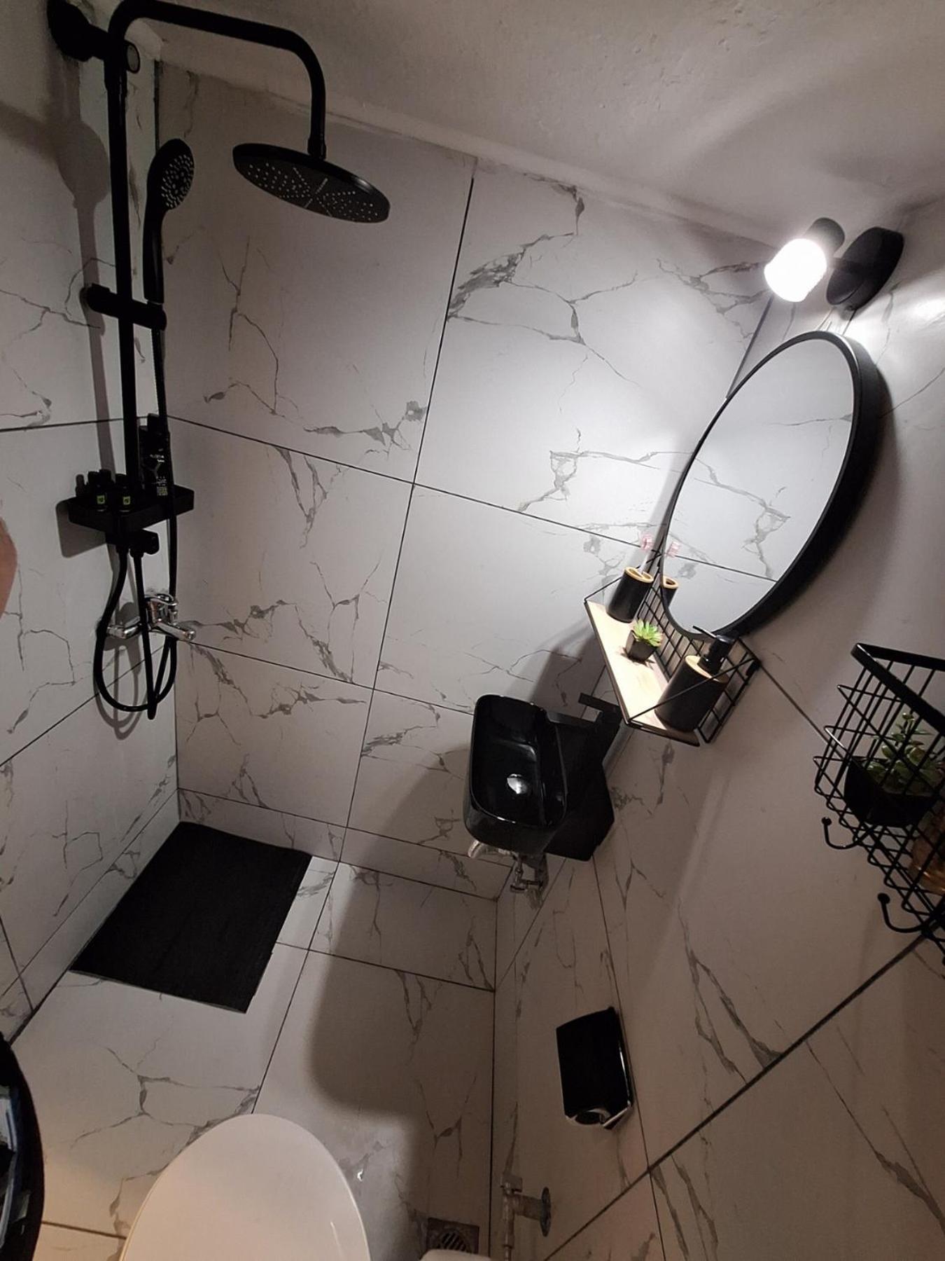 Queen Suites 60M2 Θεσσαλονίκη Εξωτερικό φωτογραφία